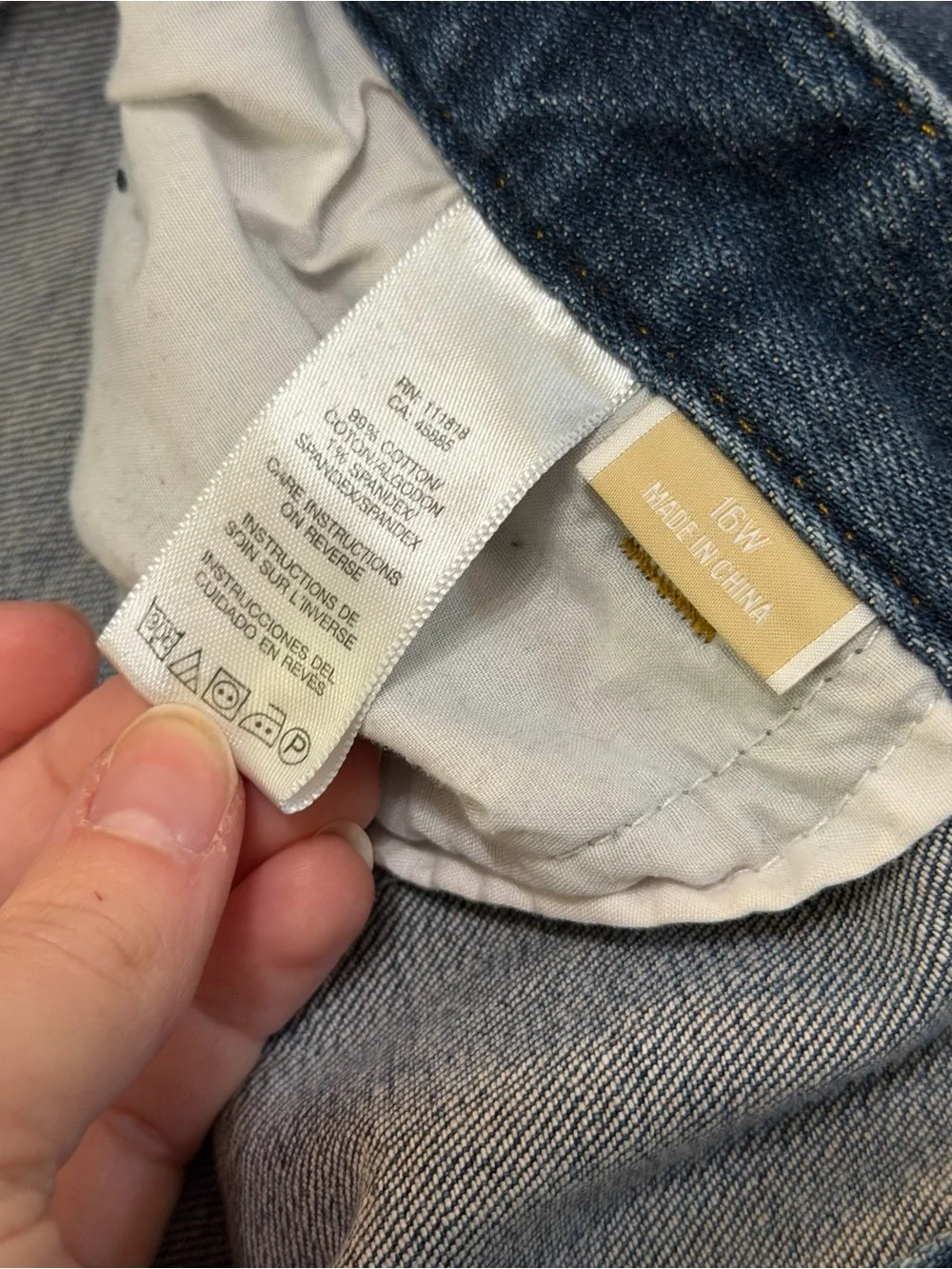 Michael Kors Women’s Straight Leg Stretch Jeans 16W Medium Wash Plus Size